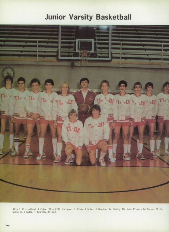 Team2016-17/1978-1979-6.jpg